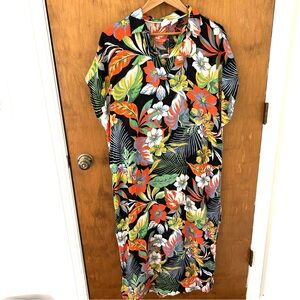 C&C California Linen Blend Tropical Maxi Dress Caftan Coverup. Size Medium.